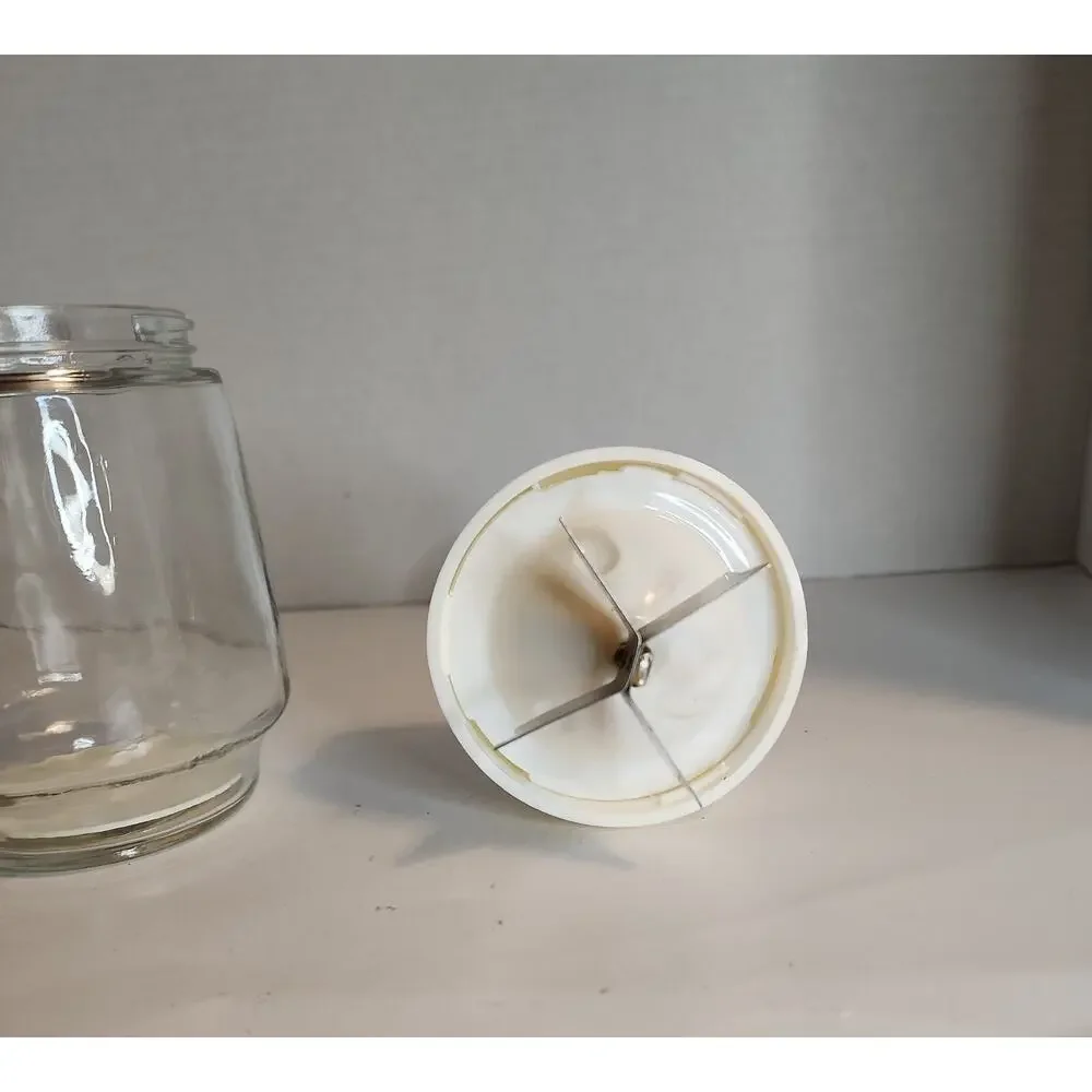Vtg GEMCO Nut Chopper White Topper Glass Jar Stainless Blade Made in USA